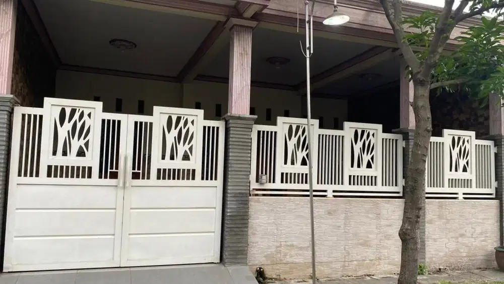 Disewakan Rumah Nyaman Siap Huni, Lokasi Strategis!