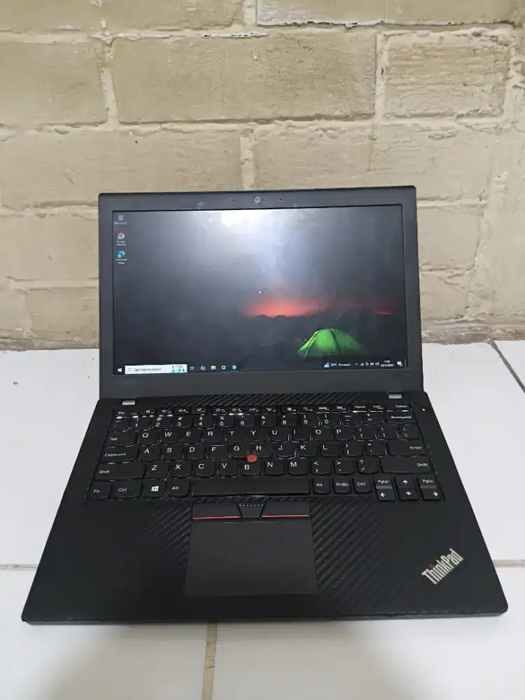 Lenovo Thinkpad X270 core i7 gen 7 Backlight