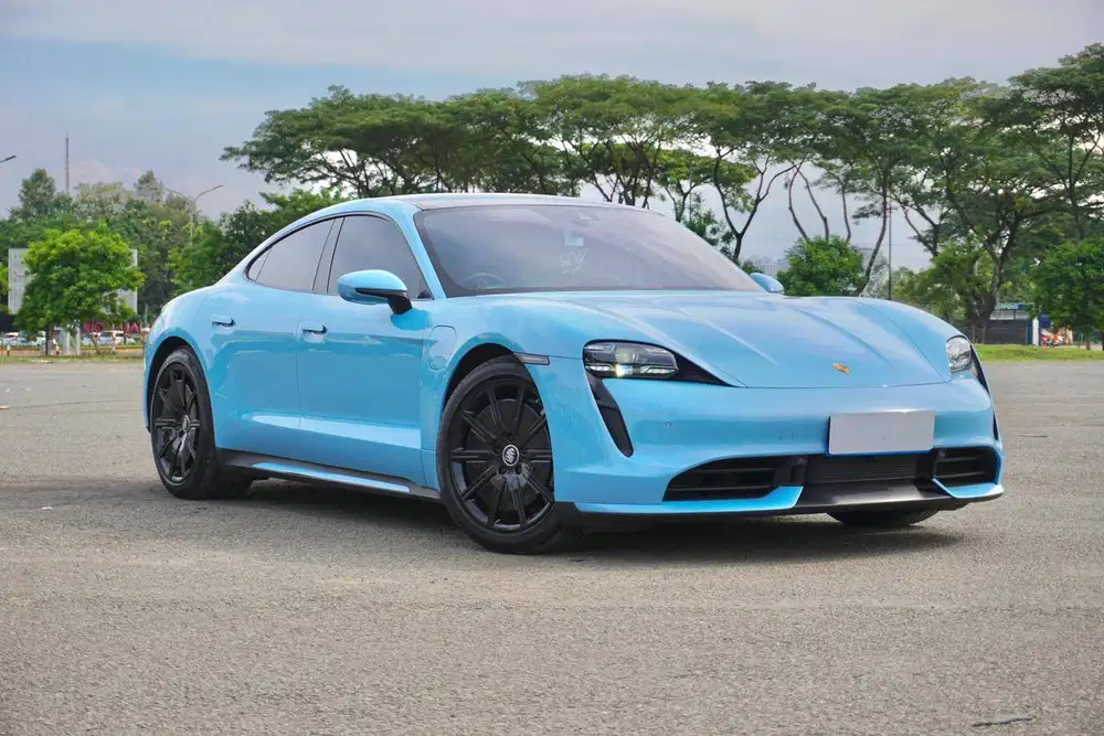 Porsche Taycan  Turbo EV AWD 2021