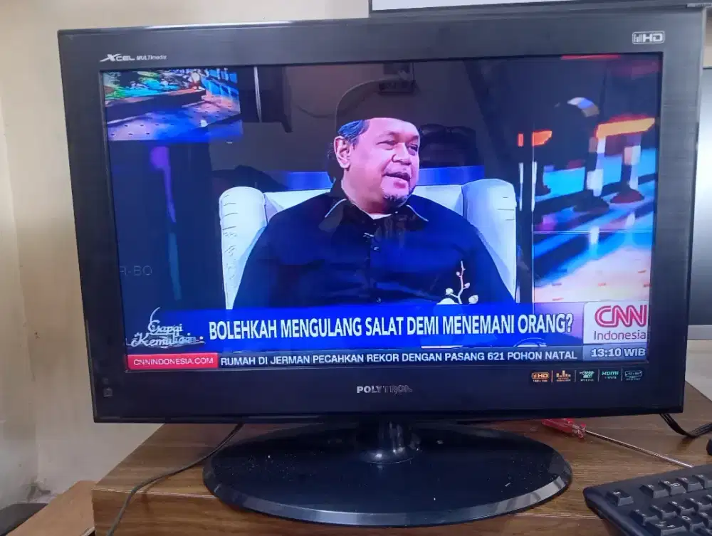 Jual cepat TV Polytron 24 Inch, Remote, Analog.
Gambar jernih.
