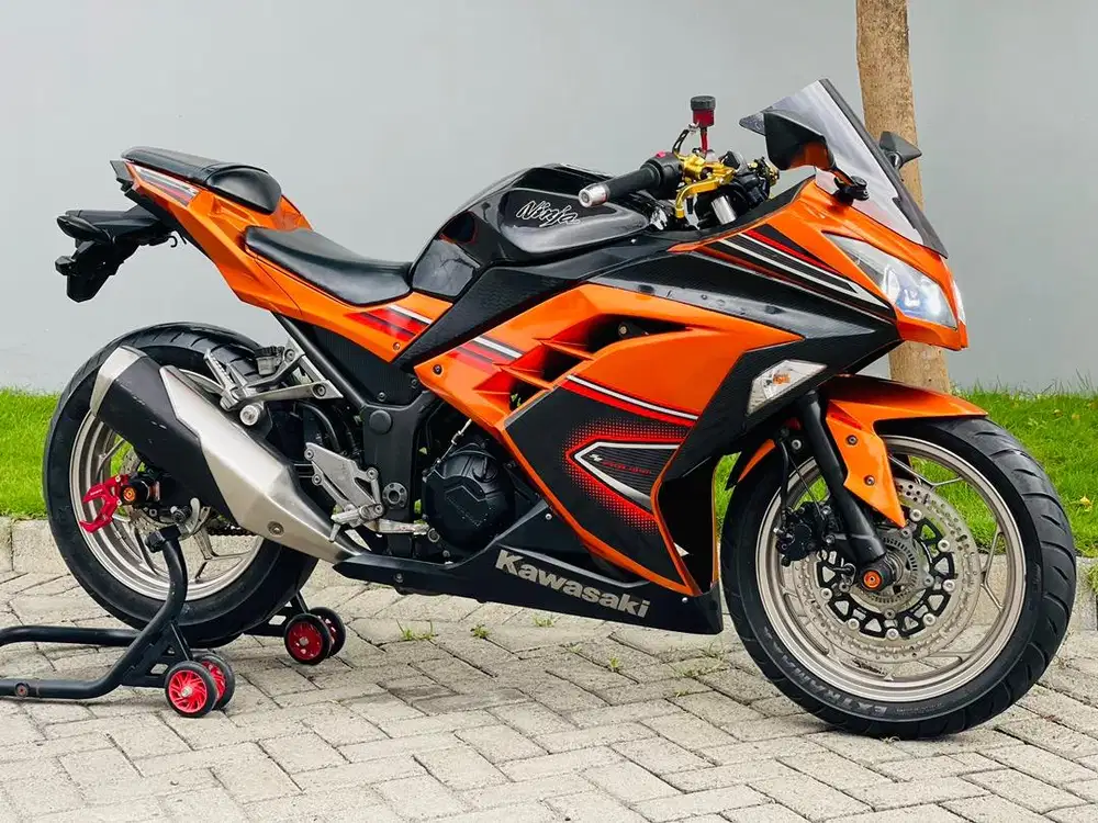 Kawasaki ninja 250fi abs se orange 2013 plat s pajak on ninja250 se