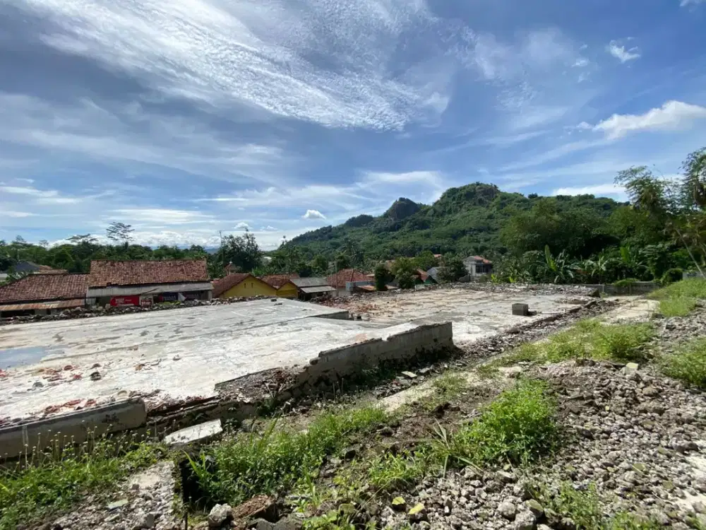 Tanah Pinggir Jalan Daerah Indstri di Plered Purwakarta Dijual Murah