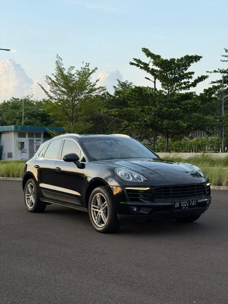 Porsche Macan 2015 2.0 L ATPM Full Option Black on Black