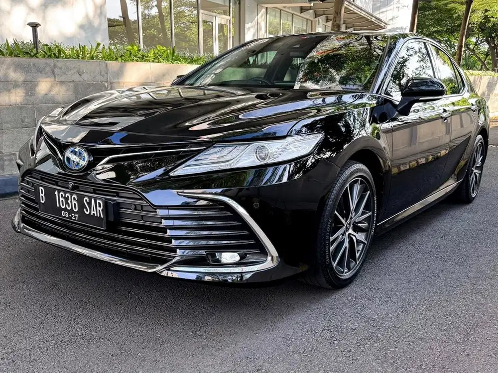 KM 24 RB Toyota Camry 2.5 Hybrid 2022 Facelift TSS Camry V 2020/2023