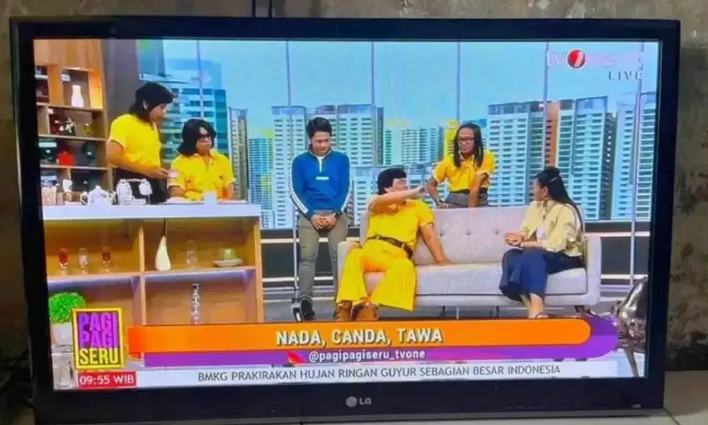 TV LED 42 INCH MERK LG (ANALOG)