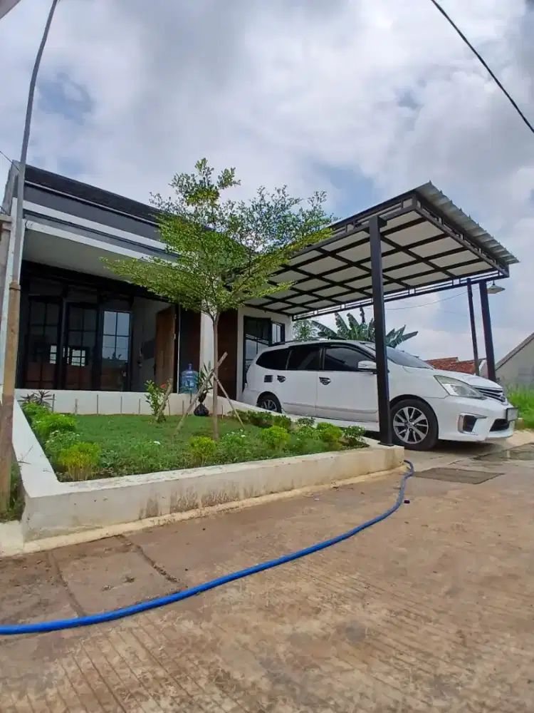 Rumah jalan 3 mobil harga murah terjangkau di Depok