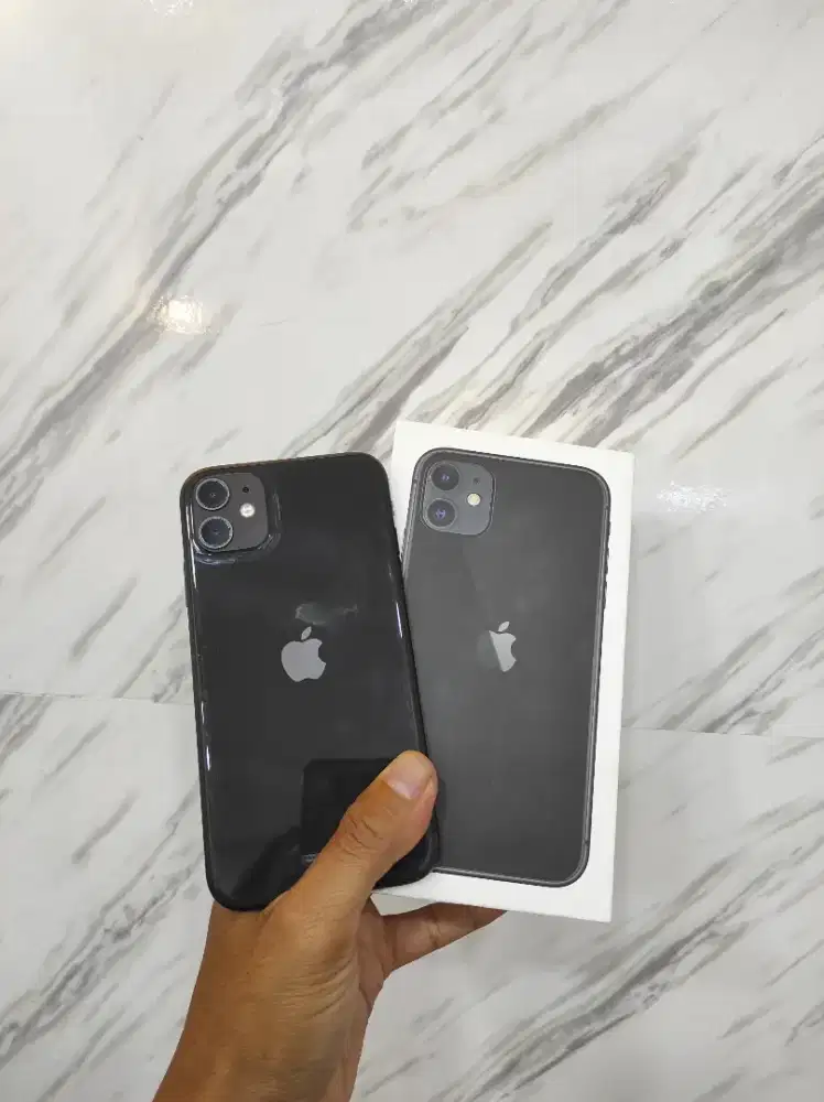 iPhone 11 256 wrna hitam