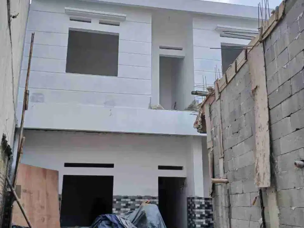 Dijual Rumah Baru Murah Bagus 2lantai Akses Gg Motor Condet Shm