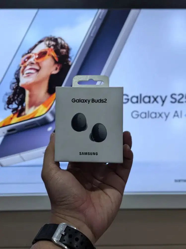 Galaxy Buds 2 new