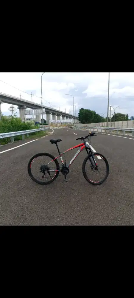 Dijual sepeda senator 27.5 no minus.