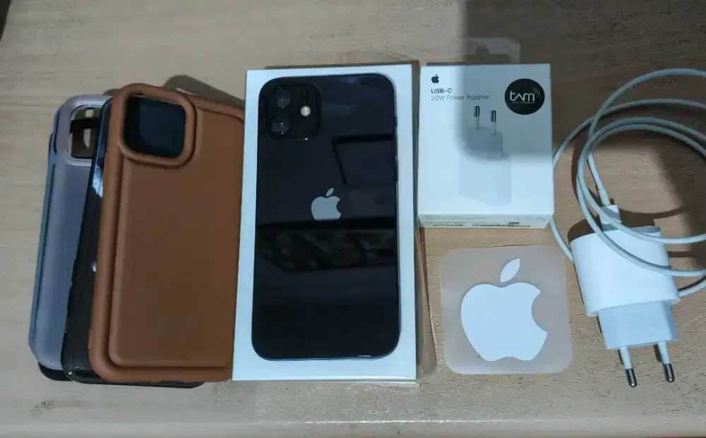 Iphone 12 128gb IBOX second + bonus Charger Ori TAM Iphone 20W
