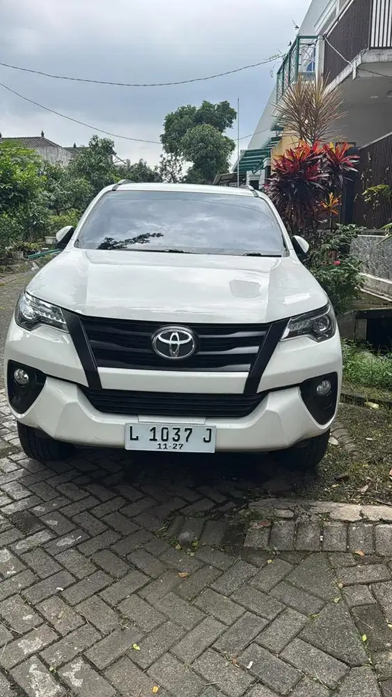 Fortuner VRZ Diesel 2017 AT