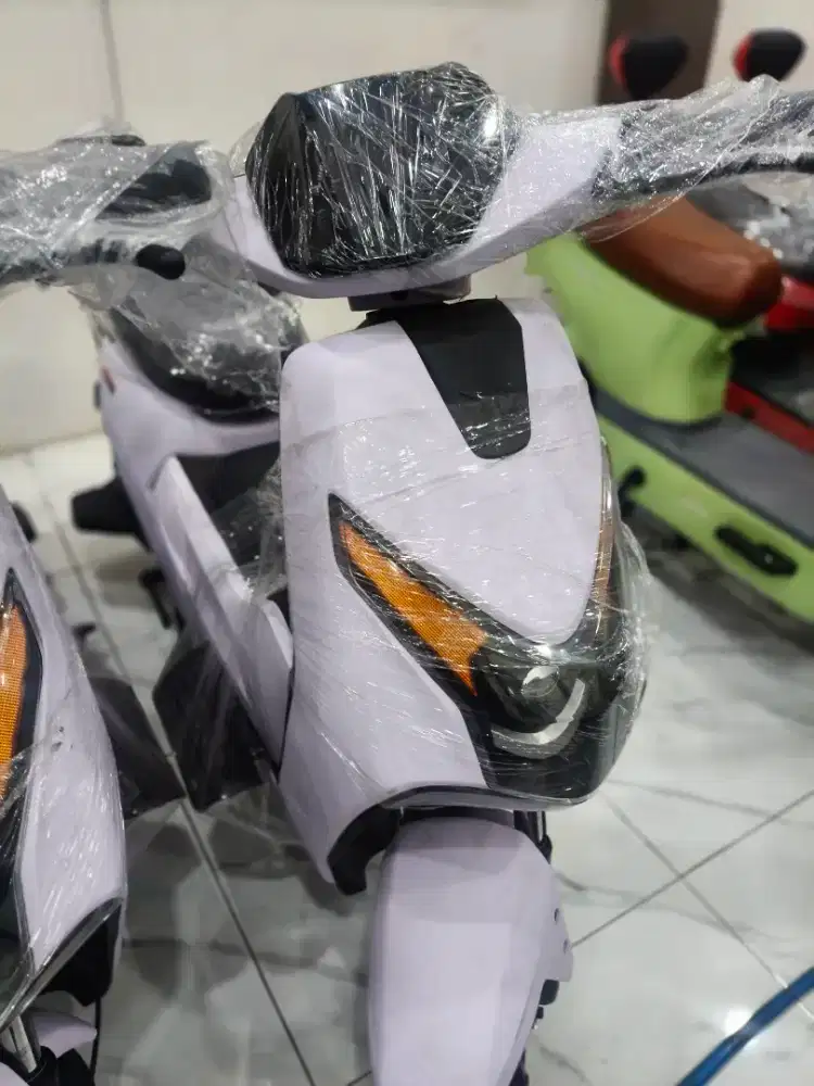 Sepeda listrik uwinfly D65 ADV