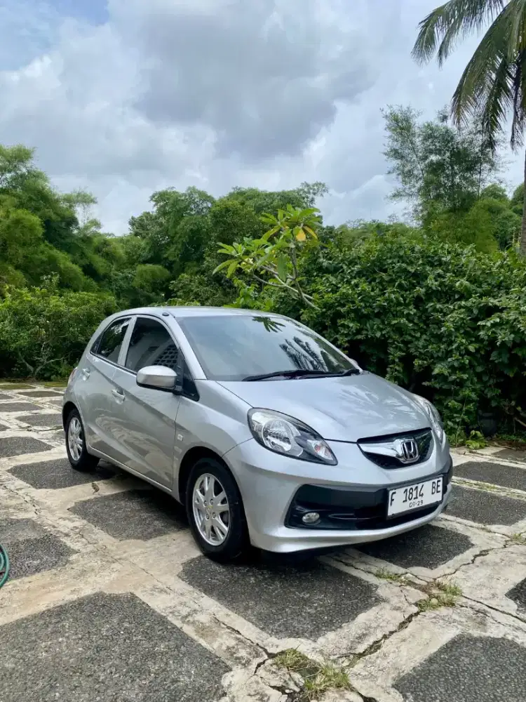 Honda Brio E manual 2015 low km antik