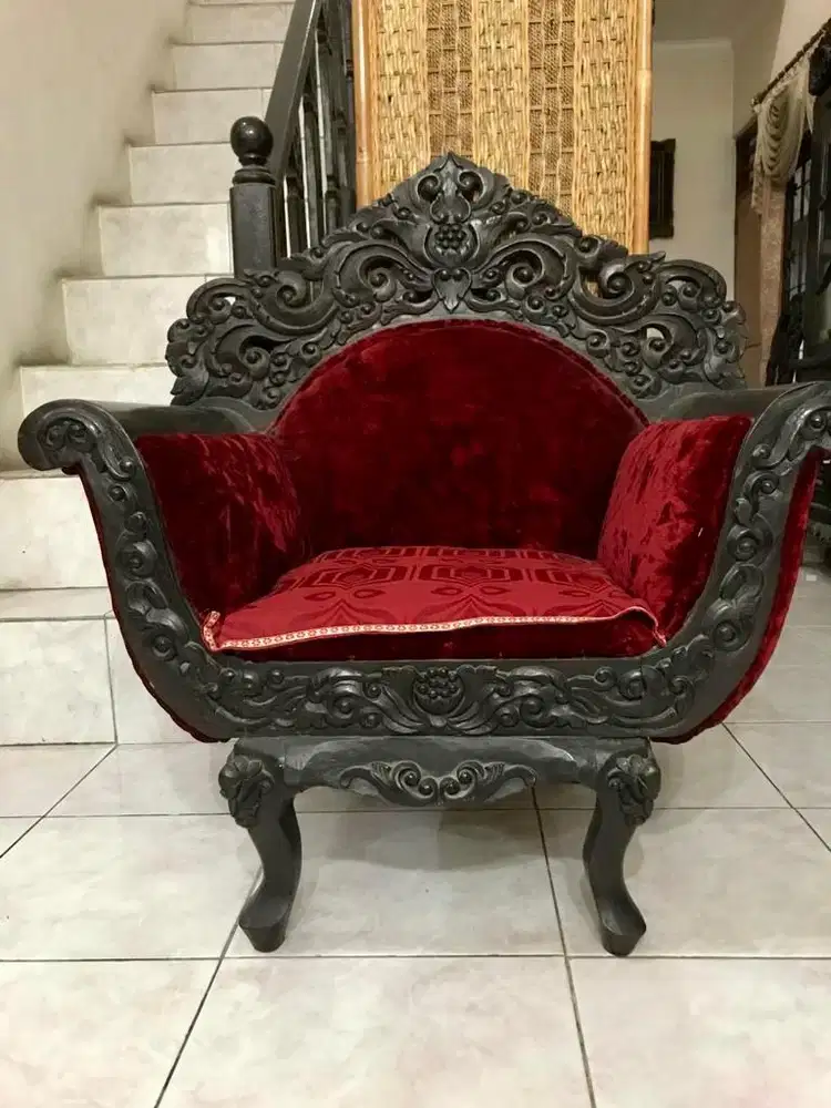 Jual murah 2 kursi sofa ukiran  jati