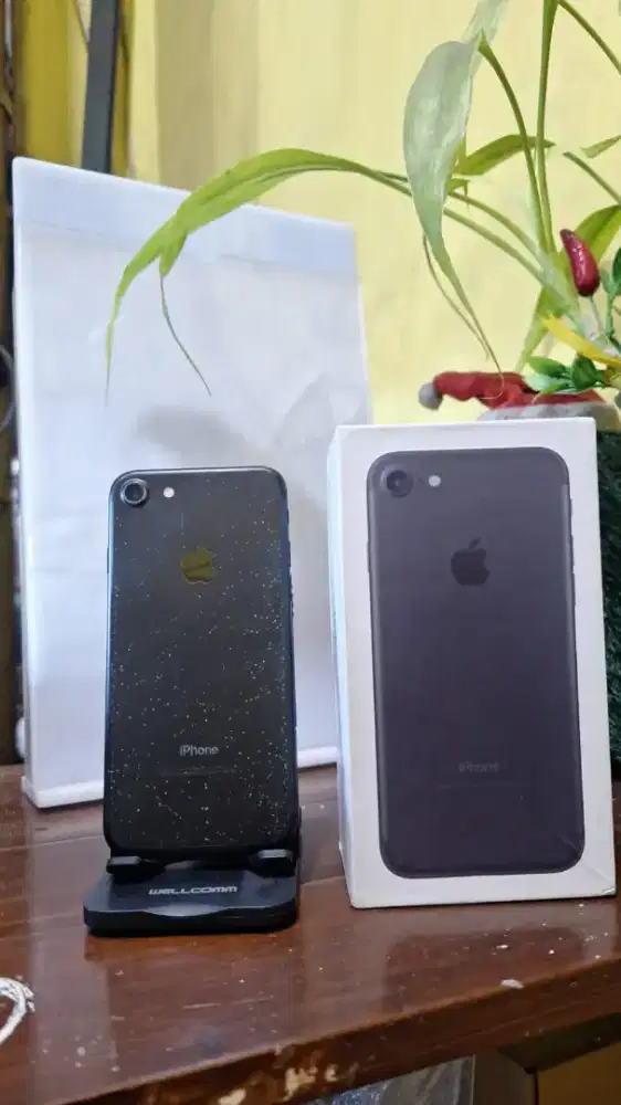 2nd : iph 7 128gb ibox murah