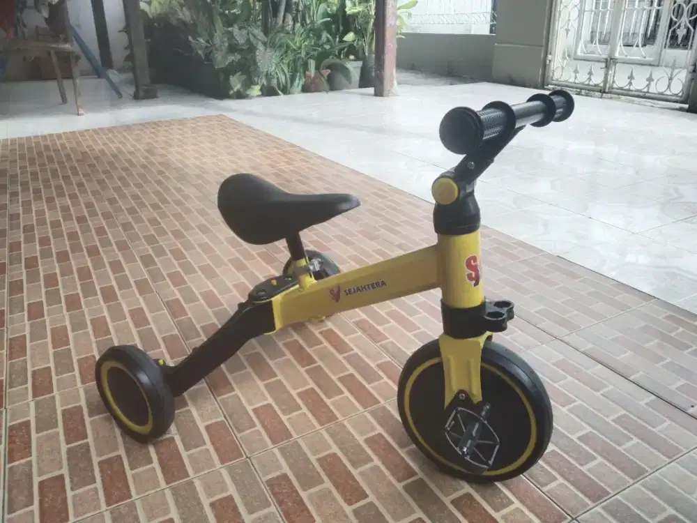 sepeda anak umur 3 sampai 4 thn