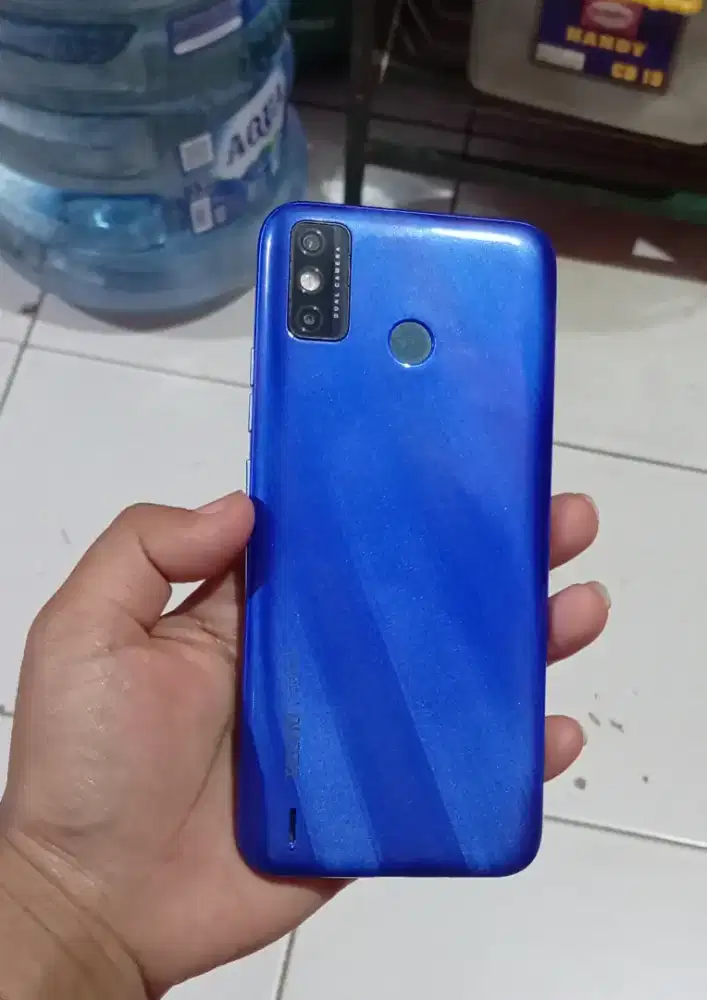 Tecno Spark 6 GO ram 4/64.