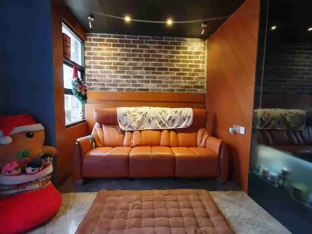 Rumah 3 Lantai Full Furnished di Virginia Gading Serpong