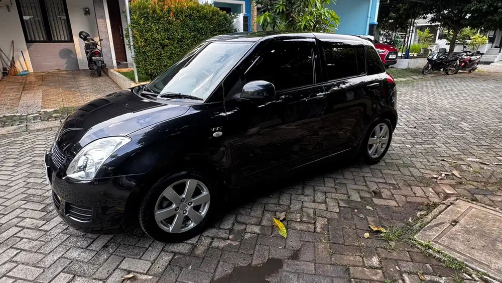 Suzuki Swift 2009 Bensin
