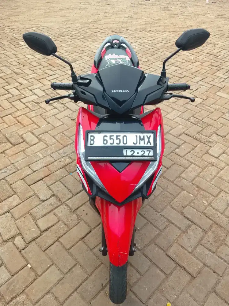 Dijual cepat motor Vario LED Thun 2017 PJK idup panjang kaleng idup