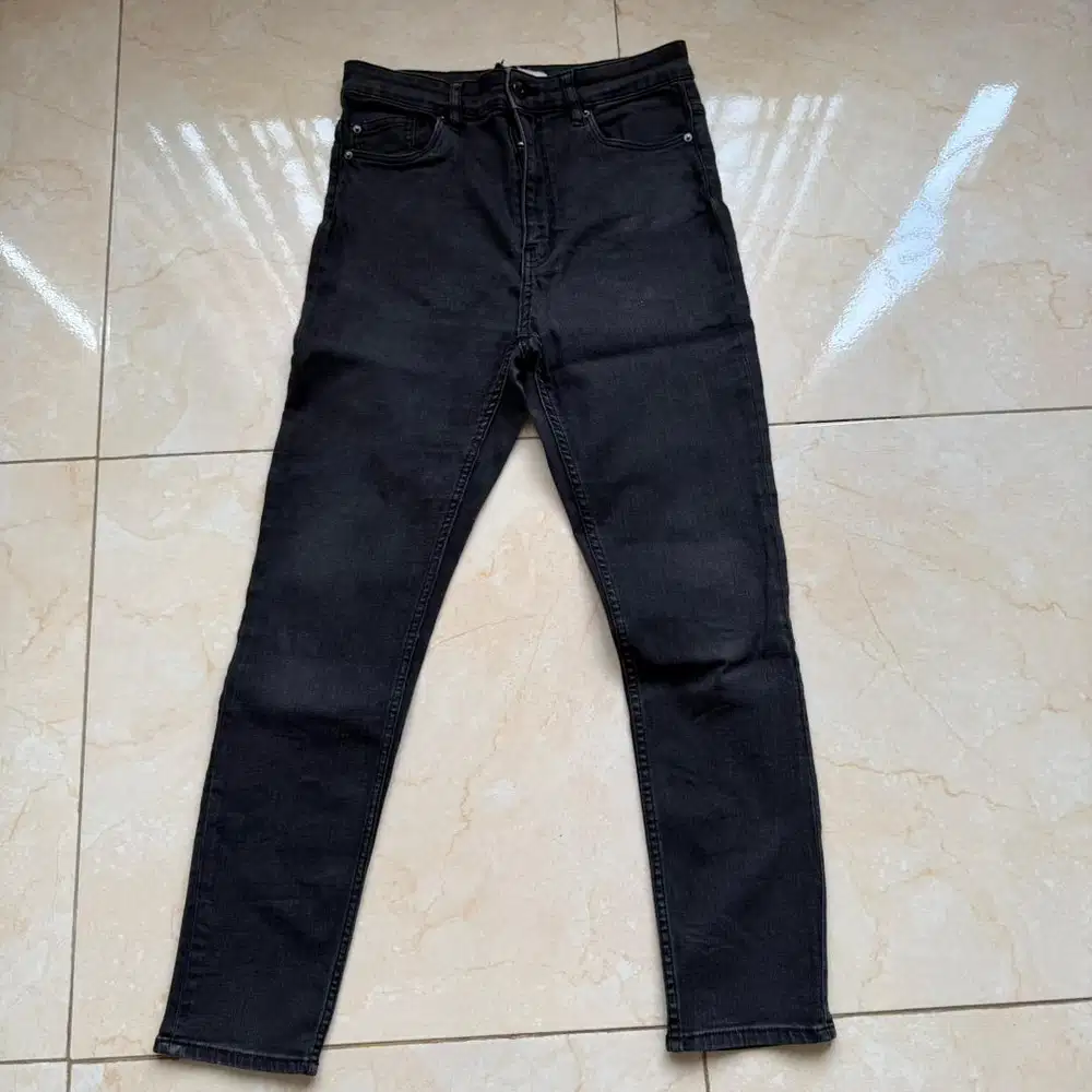 Celana jeans hitam H&M
