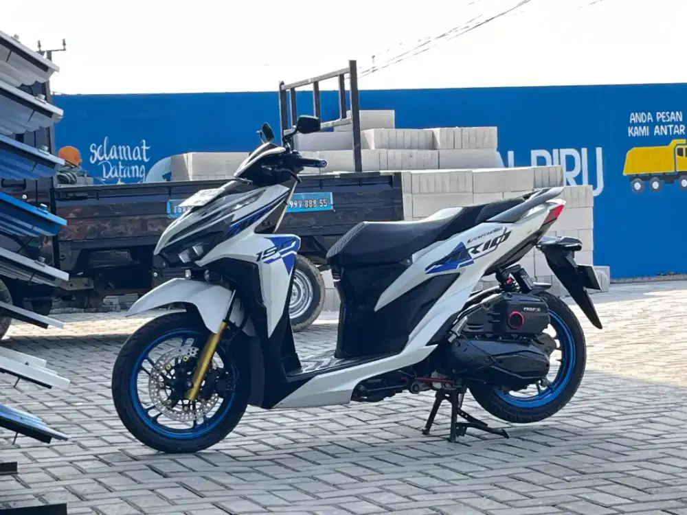 Vario 150 2018 keyless
