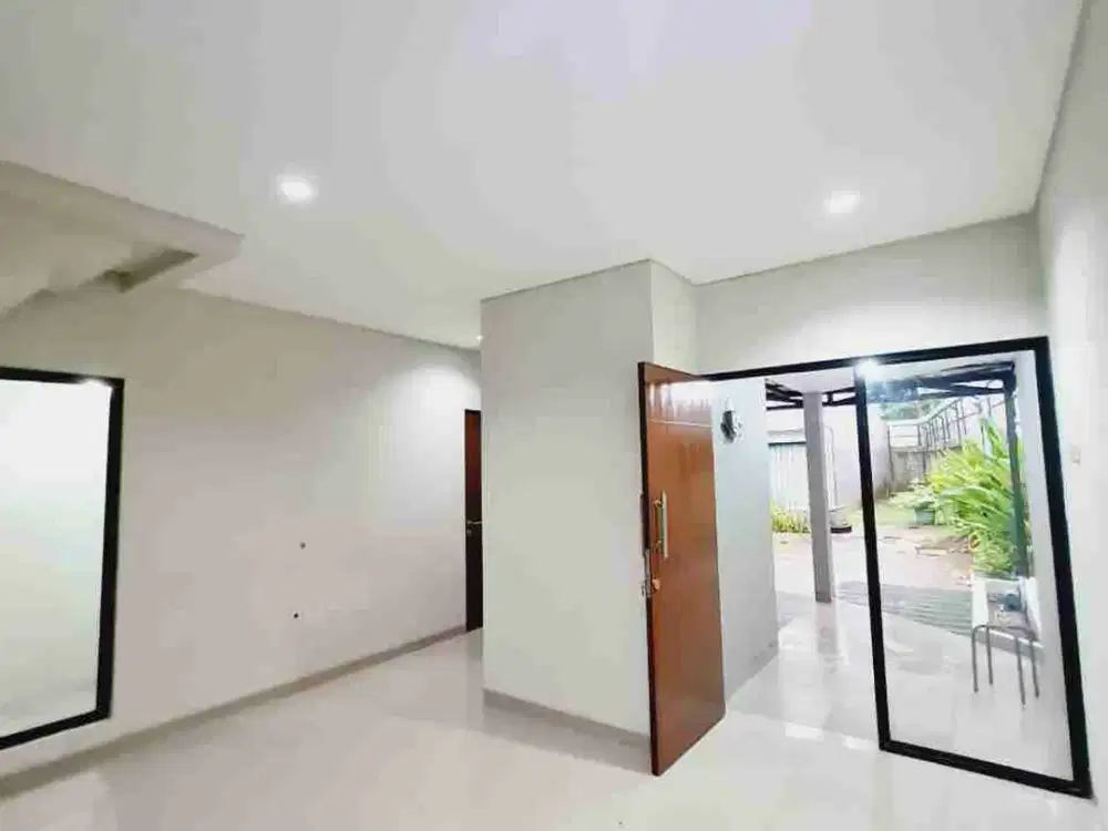 Rumah 2 lantai Sangat Cantik di Akasia Eight C, Sudimara, dekat GT Serpong..Tangerang Selatan..