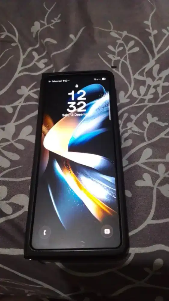 Samsung galaxy fold 4