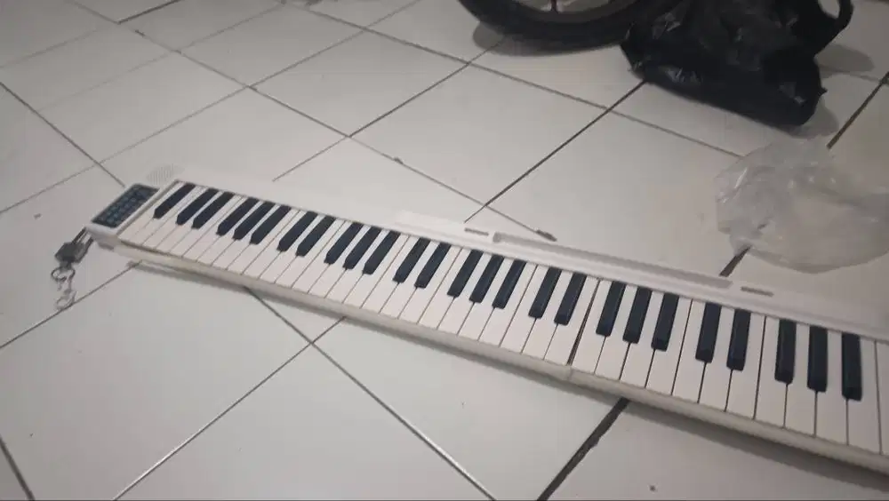 Keyboard piano pilter