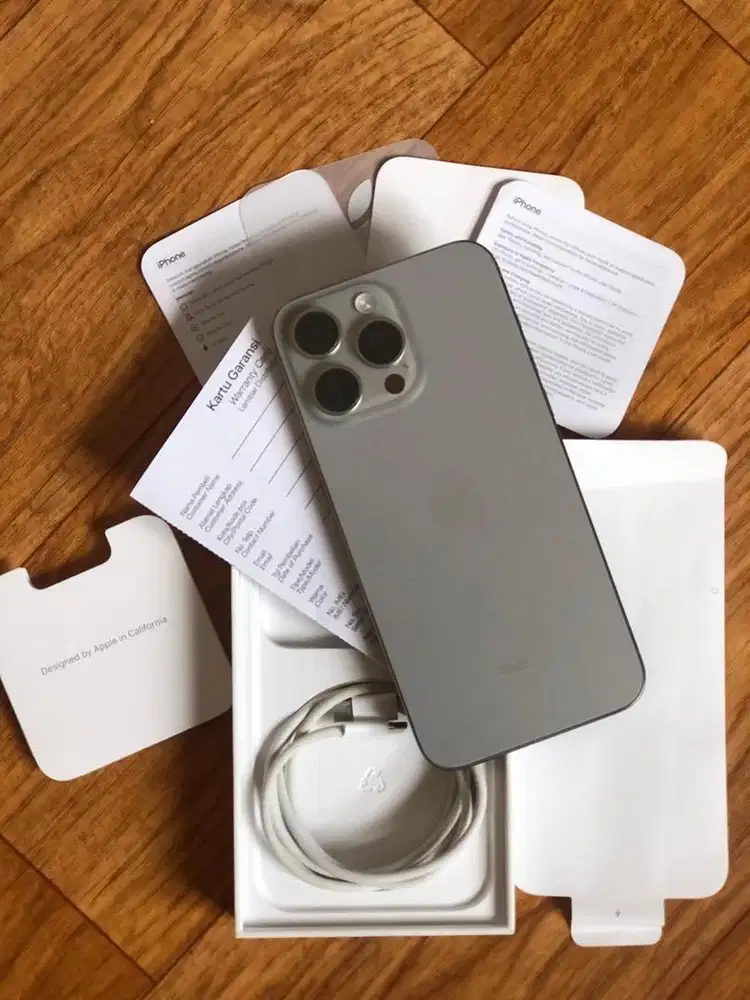 iPhone 15 Pro Max 256GB | Mulus | BH 90% | Fullset Kardus | Siap Pakai