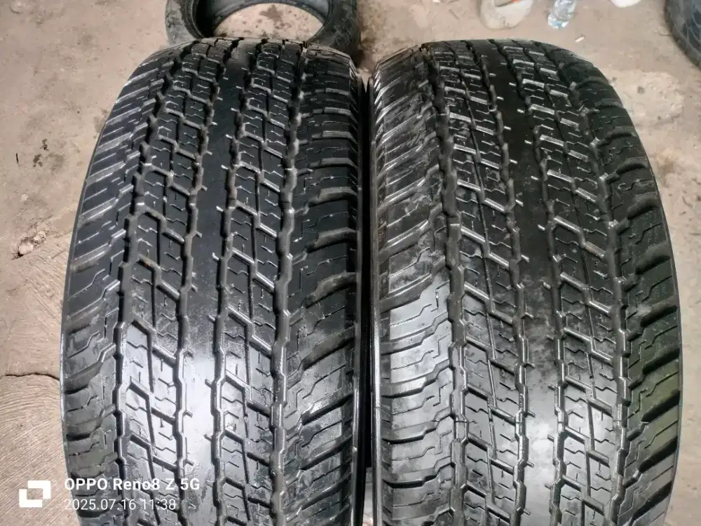 Jual ban copotan mrek Yokohama geolander ukuran 285 60 R18 kond 90%