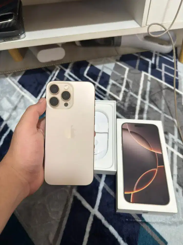 iPhone 16 Pro Max 128GB