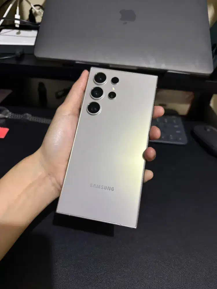 Samsung s24 Ultra 12/256GB