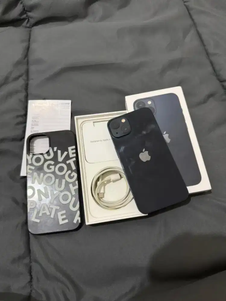 iPhone 13 128GB iBox