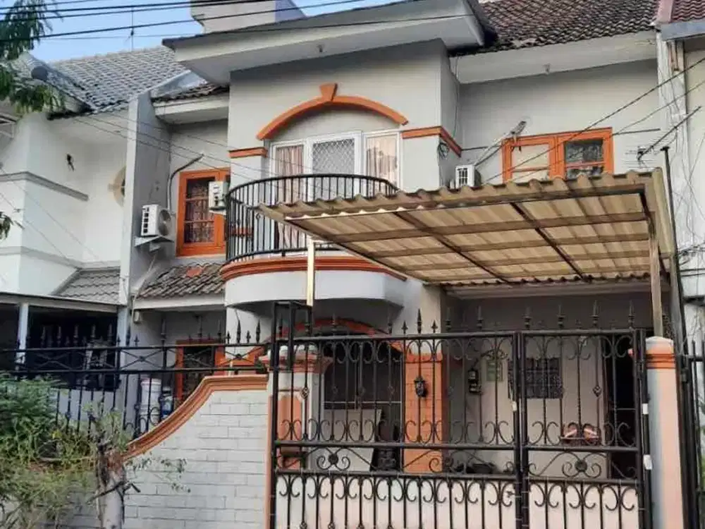 DIJUAL RUMAH 2 LANTAI SIAP HUNI DI TAMAN PALEM LESTARI JAKARTA BARAT