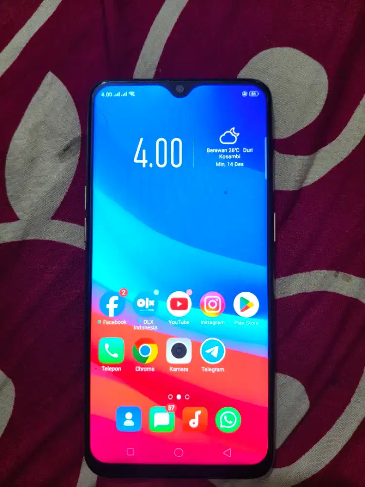 Oppo F9 hp plus charger