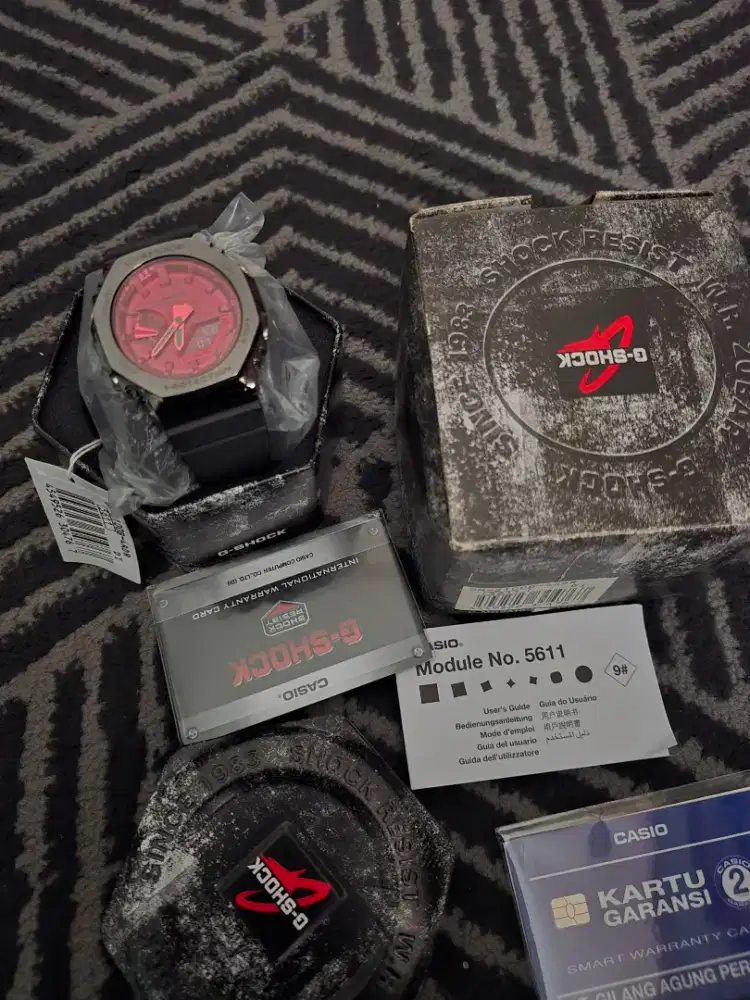 Jam tangan G shock GM 2100B