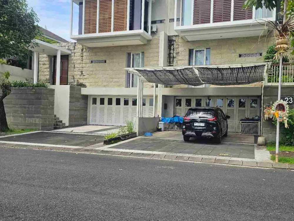 dijual rumah minimalis lantai 2 citraland cargo denpasar