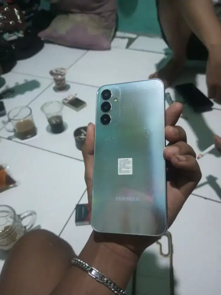 Jual hp kondisi bekas seperti baru