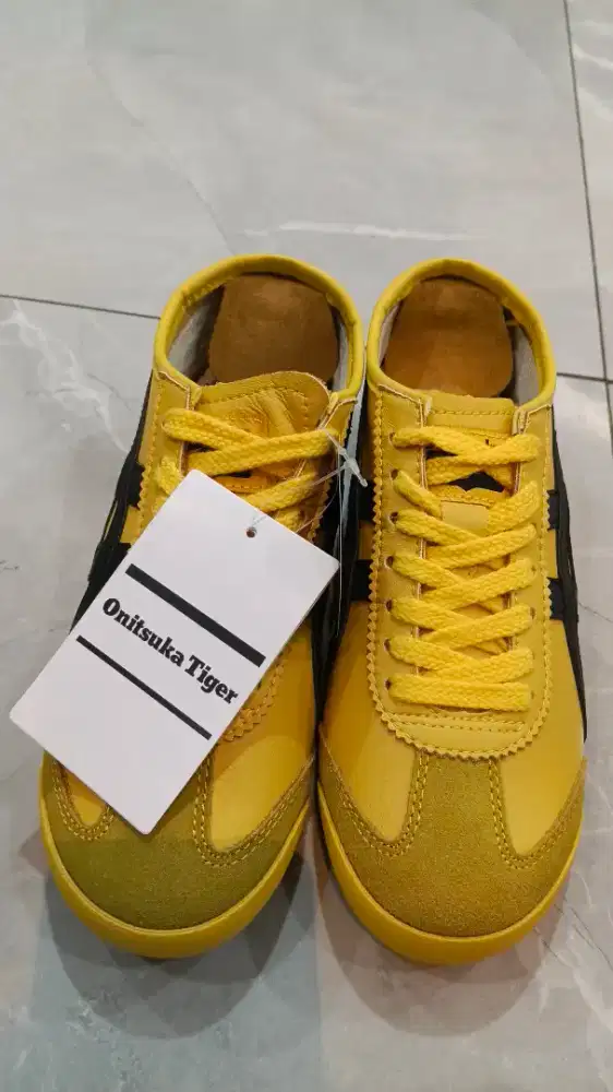 Cuci Gudang onitsuka Mexico 66 size 37 only