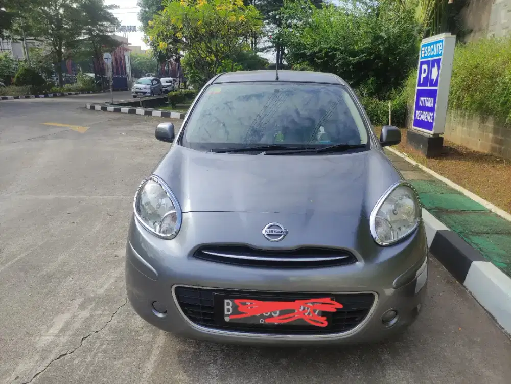 Dijual Nissan March 1.2 ML tahun 2011 akhir