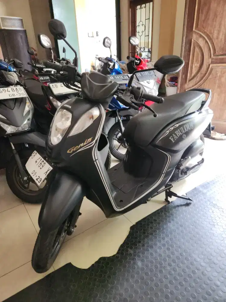 Genio fabulois iss hitam doff 2019 gbm