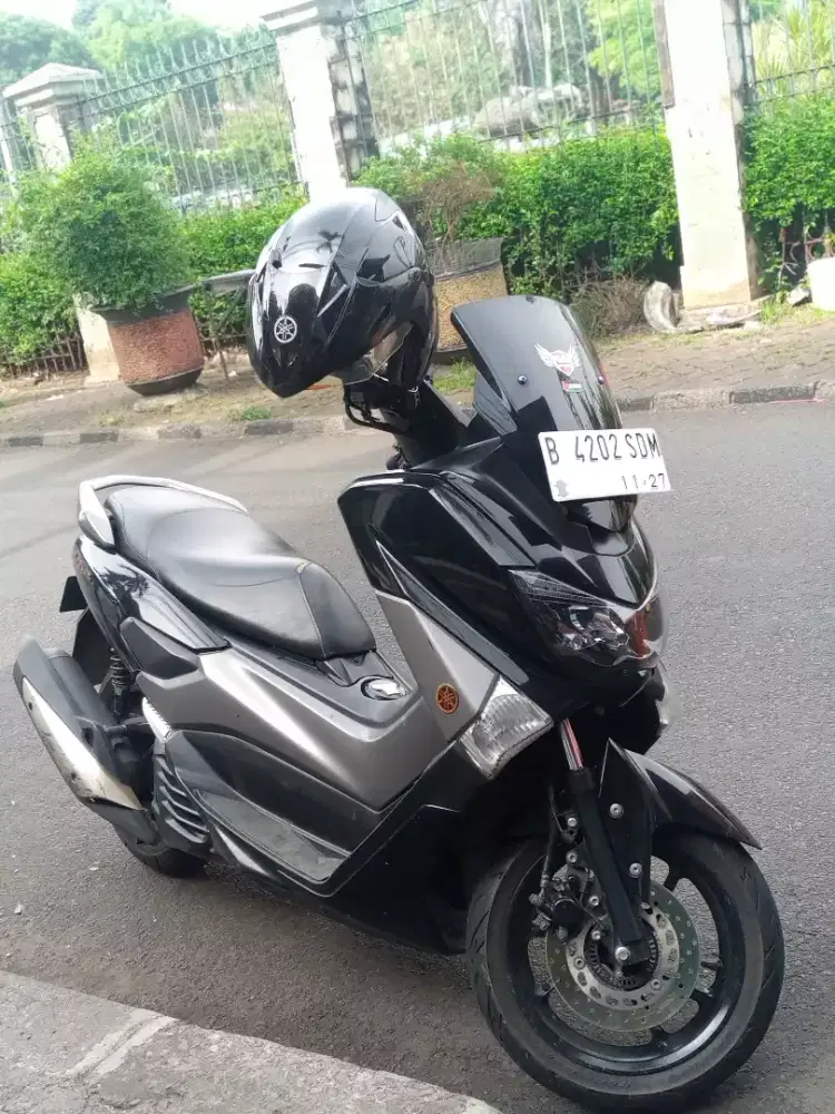 NMAX old non ABS tahun 2017 hitam