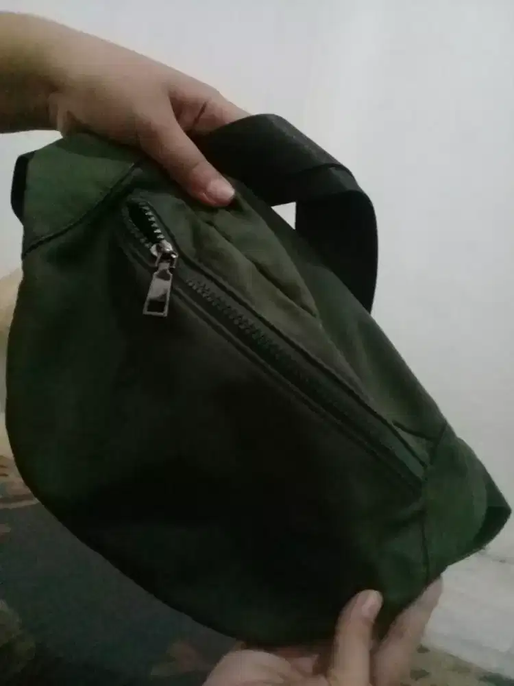 Waist bag the executive