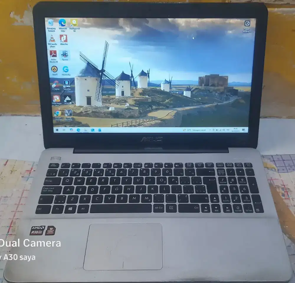Laptop Asus X555QA AMD A10 siap pakai