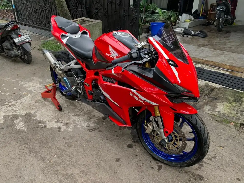 FORSALE! Honda CBR 250RR 2019 Non ABS Modif!