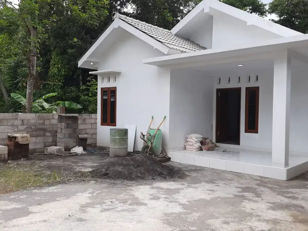 Dijual Rumah Baru Dalam Pemukiman Lokasi Sidomoyo Dekat Pasar Cebongan