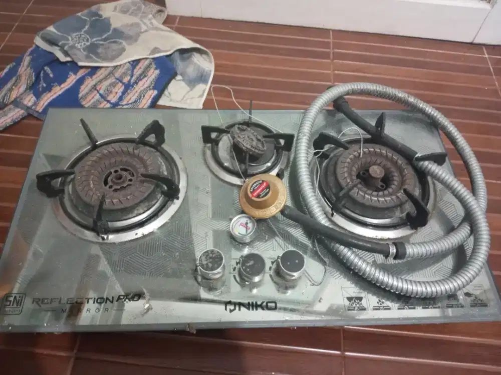 Kompor.dan regulator.