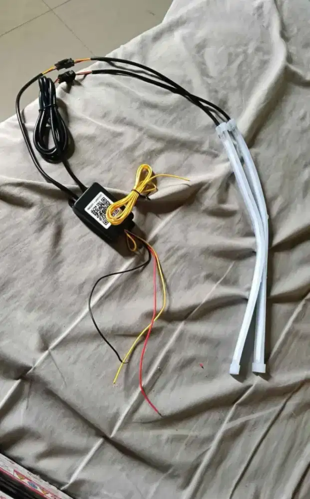 Sky lampu alis LED DRL maxmoto RGB